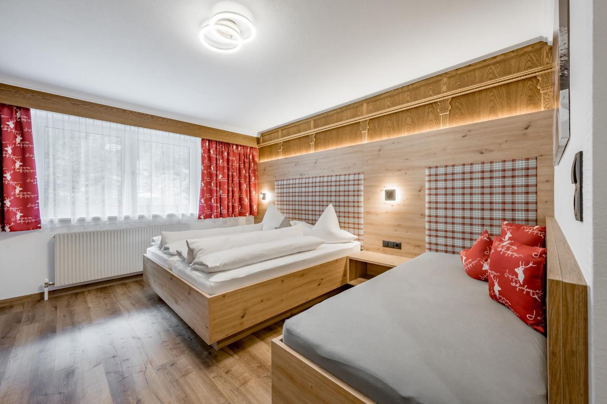 Apart Wiesengrund Solden Room photo
