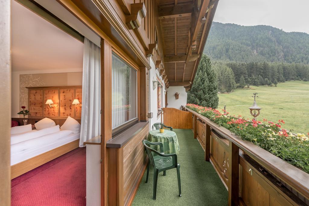 Apart Wiesengrund Solden Exterior photo